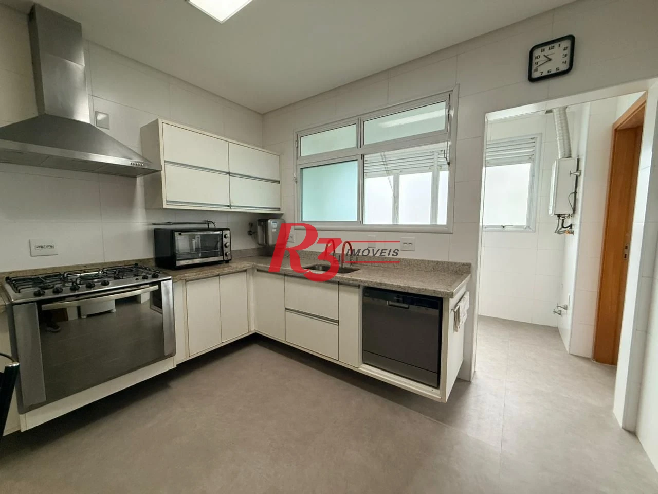 Apartamento com 3 dormitórios à venda, 141 m² por R$ 1.990.000,00 - Aparecida - Santos/SP