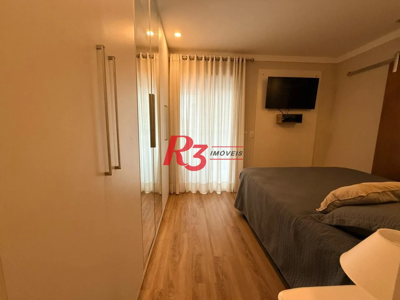 Apartamento com 3 dormitórios à venda, 141 m² por R$ 1.990.000,00 - Aparecida - Santos/SP
