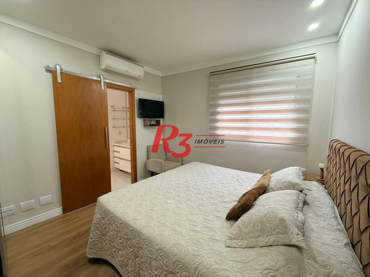 Apartamento com 3 dormitórios à venda, 141 m² por R$ 1.990.000,00 - Aparecida - Santos/SP