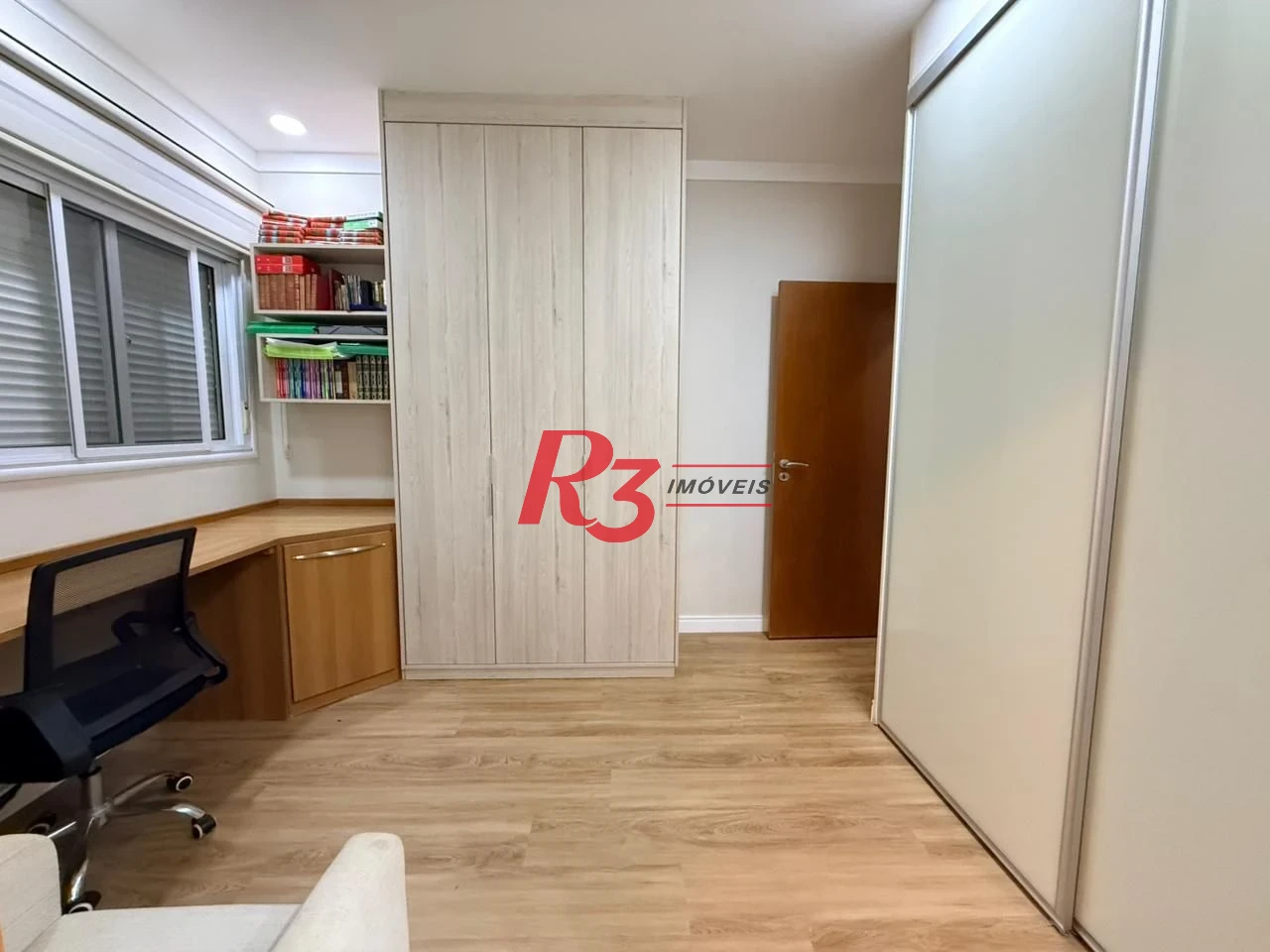 Apartamento com 3 dormitórios à venda, 141 m² por R$ 1.990.000,00 - Aparecida - Santos/SP