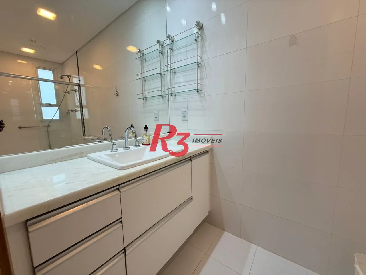 Apartamento com 3 dormitórios à venda, 141 m² por R$ 1.990.000,00 - Aparecida - Santos/SP