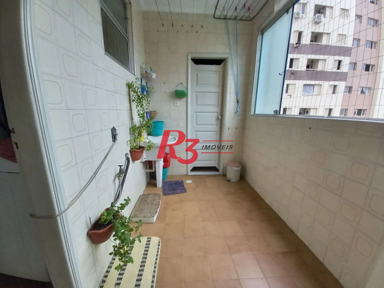 Apartamento com 2 dormitórios à venda, 137 m² por R$ 535.000,00 - Marapé - Santos/SP