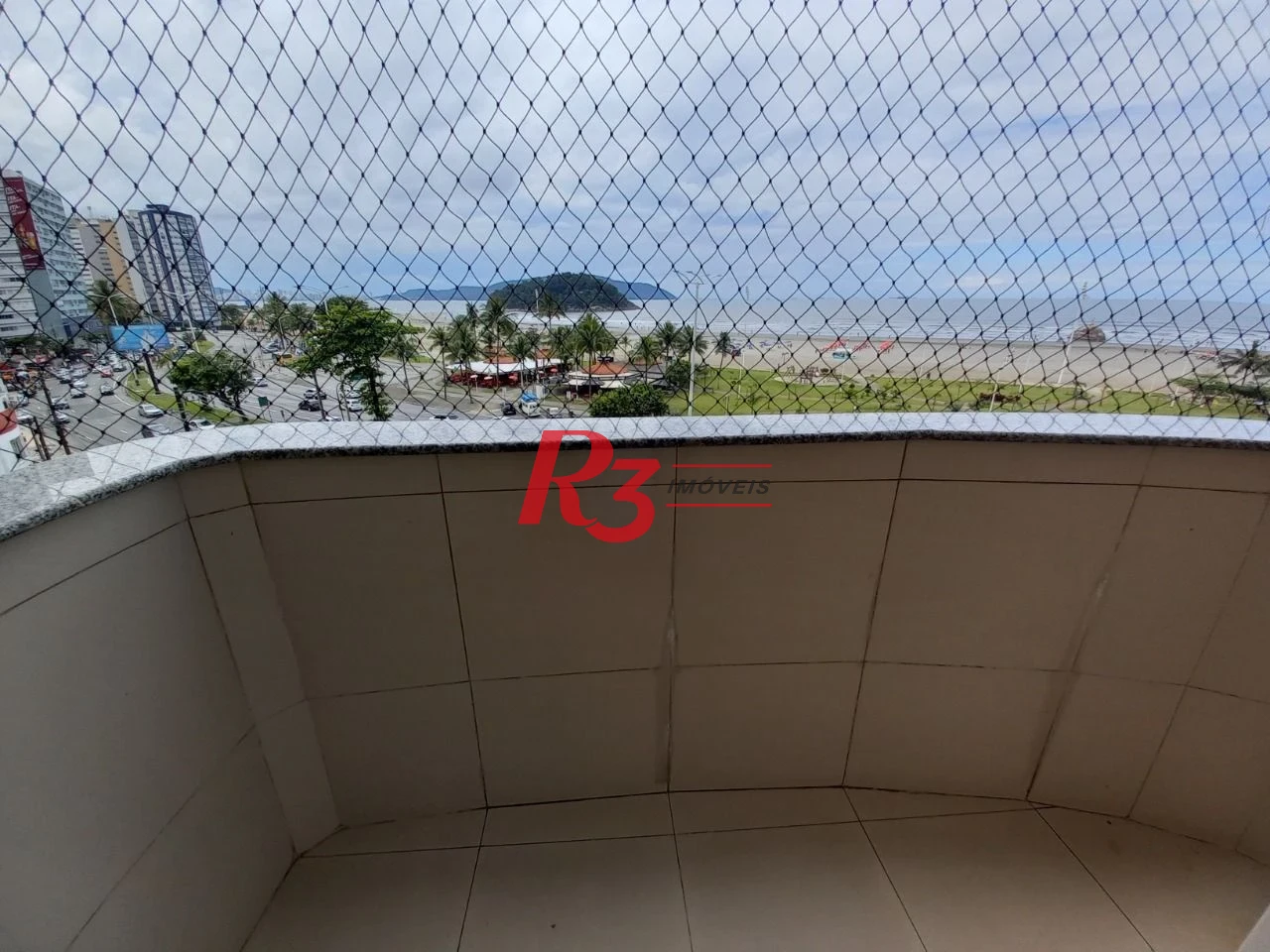 Apartamento com 2 dormitórios à venda, 140 m² por R$ 550.000,00 - Itararé - São Vicente/SP