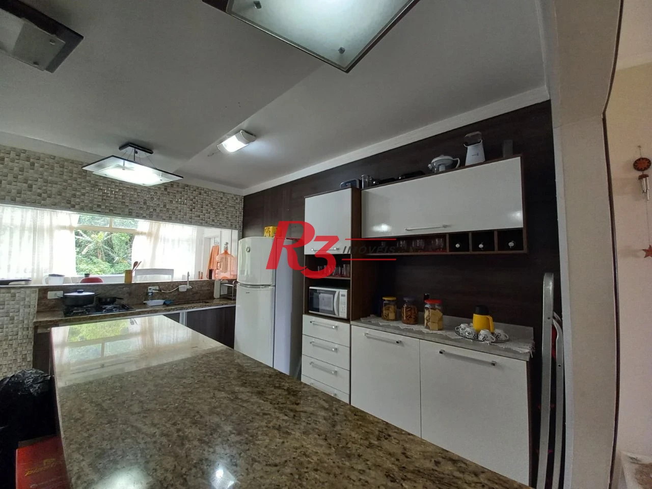 Apartamento com 2 dormitórios à venda, 140 m² por R$ 550.000,00 - Itararé - São Vicente/SP