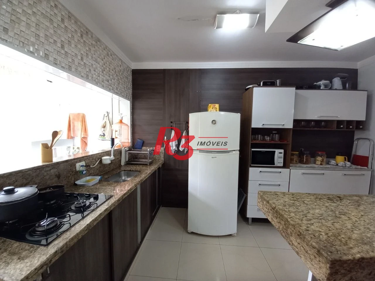 Apartamento com 2 dormitórios à venda, 140 m² por R$ 550.000,00 - Itararé - São Vicente/SP