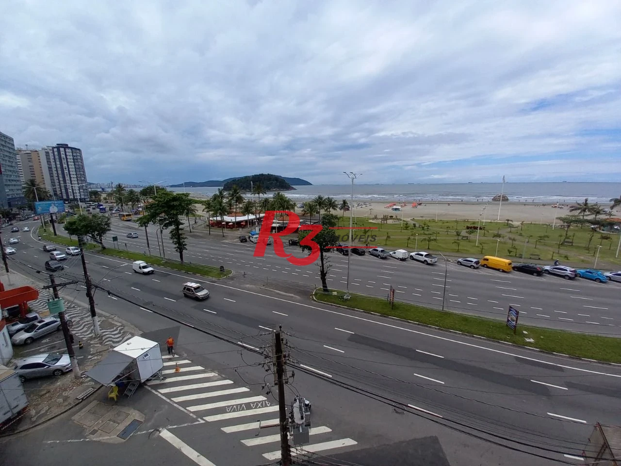 Apartamento com 2 dormitórios à venda, 140 m² por R$ 550.000,00 - Itararé - São Vicente/SP