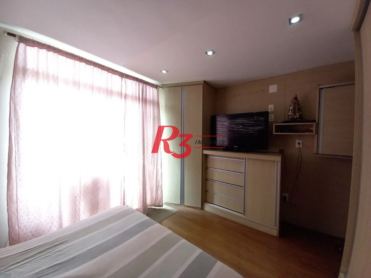 Apartamento com 2 dormitórios à venda, 140 m² por R$ 550.000,00 - Itararé - São Vicente/SP