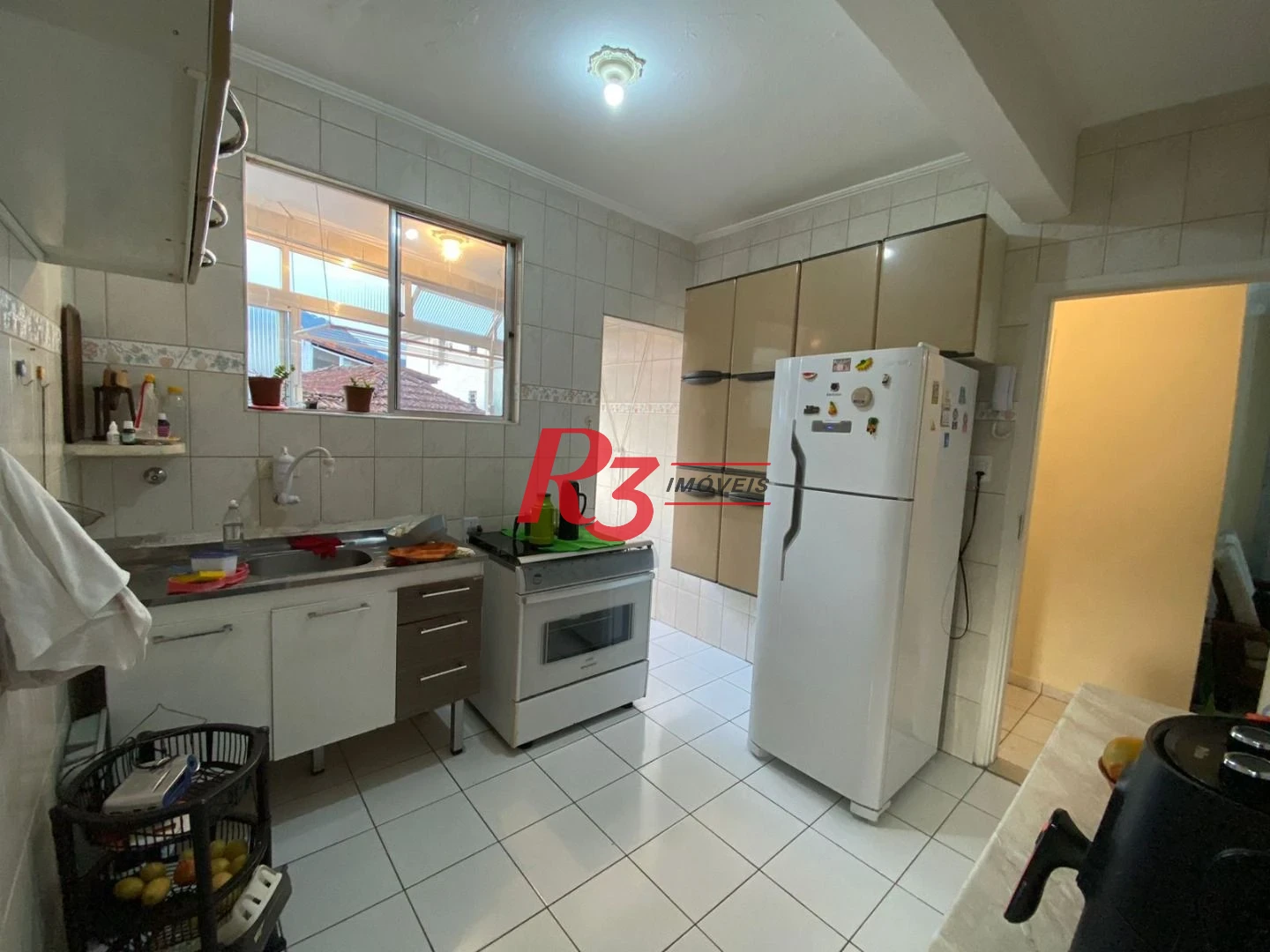 Apartamento com 2 dormitórios à venda, 59 m² por R$ 300.000,00 - Marapé - Santos/SP