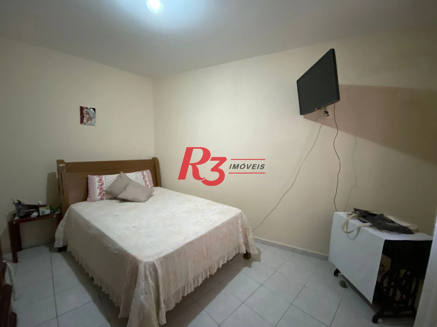 Apartamento com 2 dormitórios à venda, 59 m² por R$ 300.000,00 - Marapé - Santos/SP