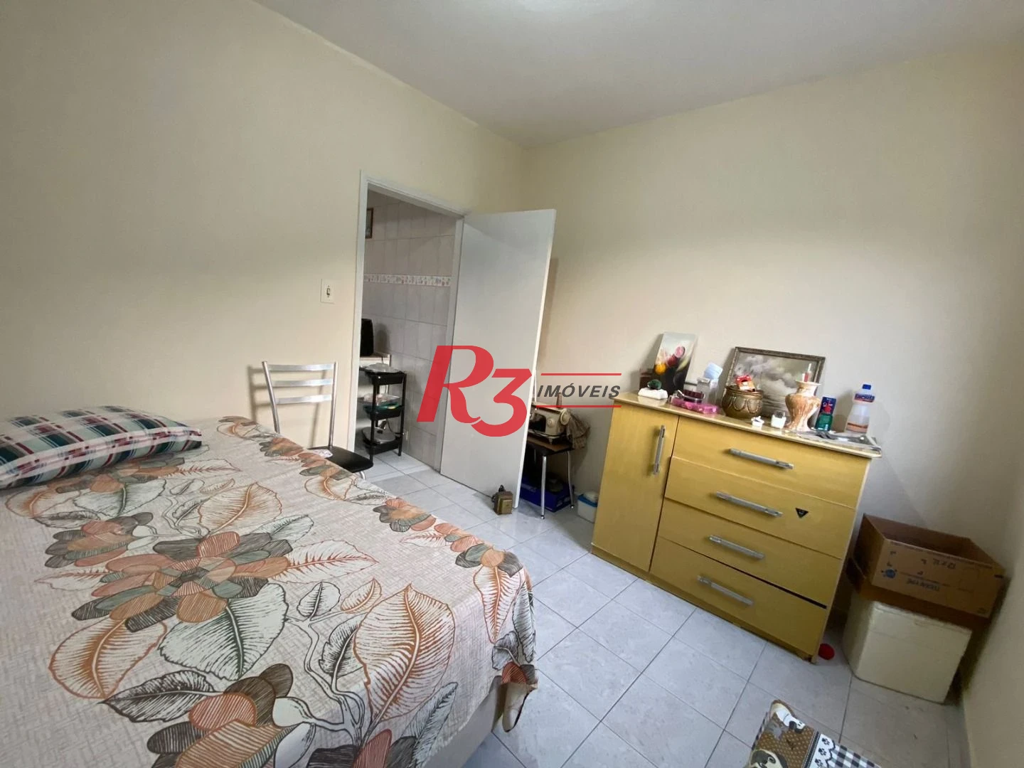 Apartamento com 2 dormitórios à venda, 59 m² por R$ 300.000,00 - Marapé - Santos/SP