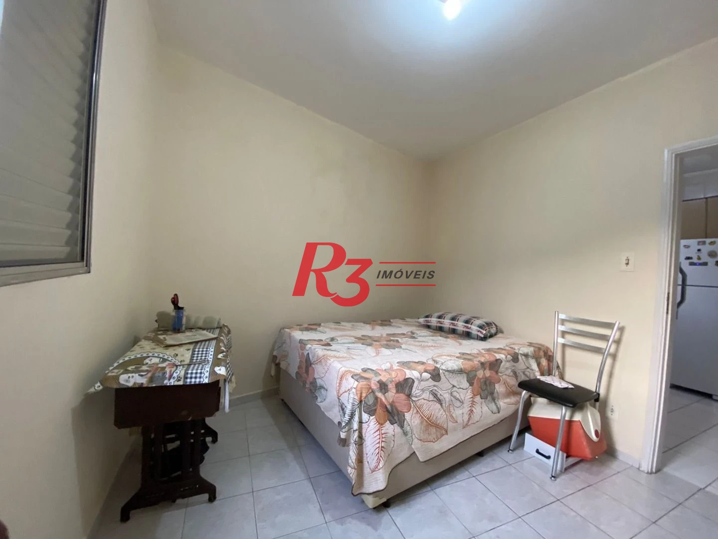 Apartamento com 2 dormitórios à venda, 59 m² por R$ 300.000,00 - Marapé - Santos/SP