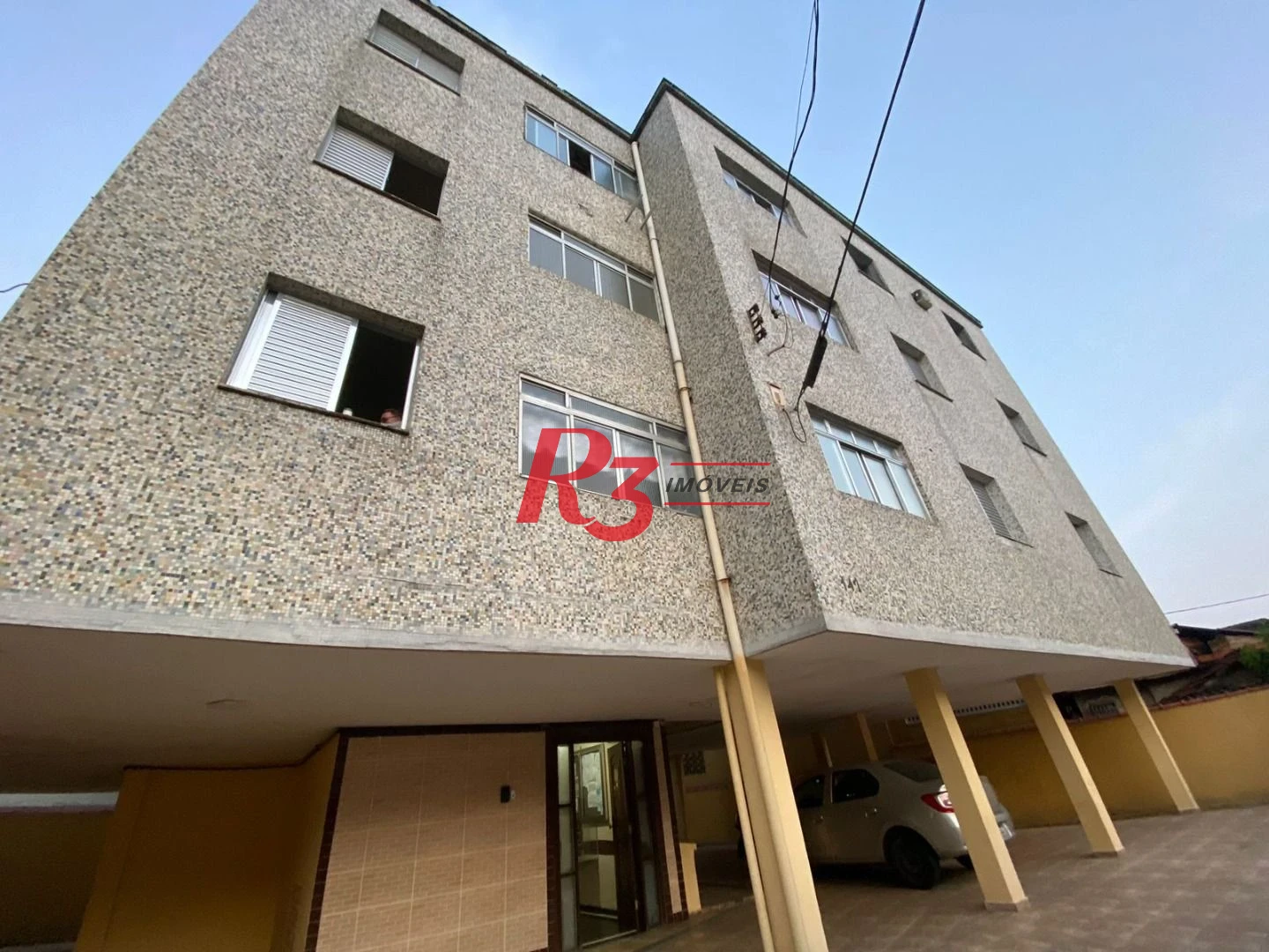 Apartamento com 2 dormitórios à venda, 59 m² por R$ 300.000,00 - Marapé - Santos/SP
