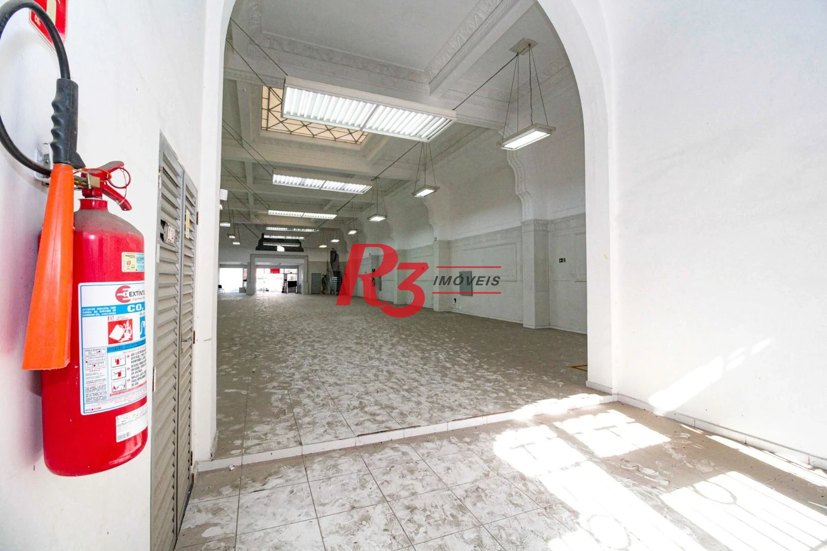 Prédio para alugar, 1680 m² por R$ 40.000,00/mês - Centro - Santos/SP