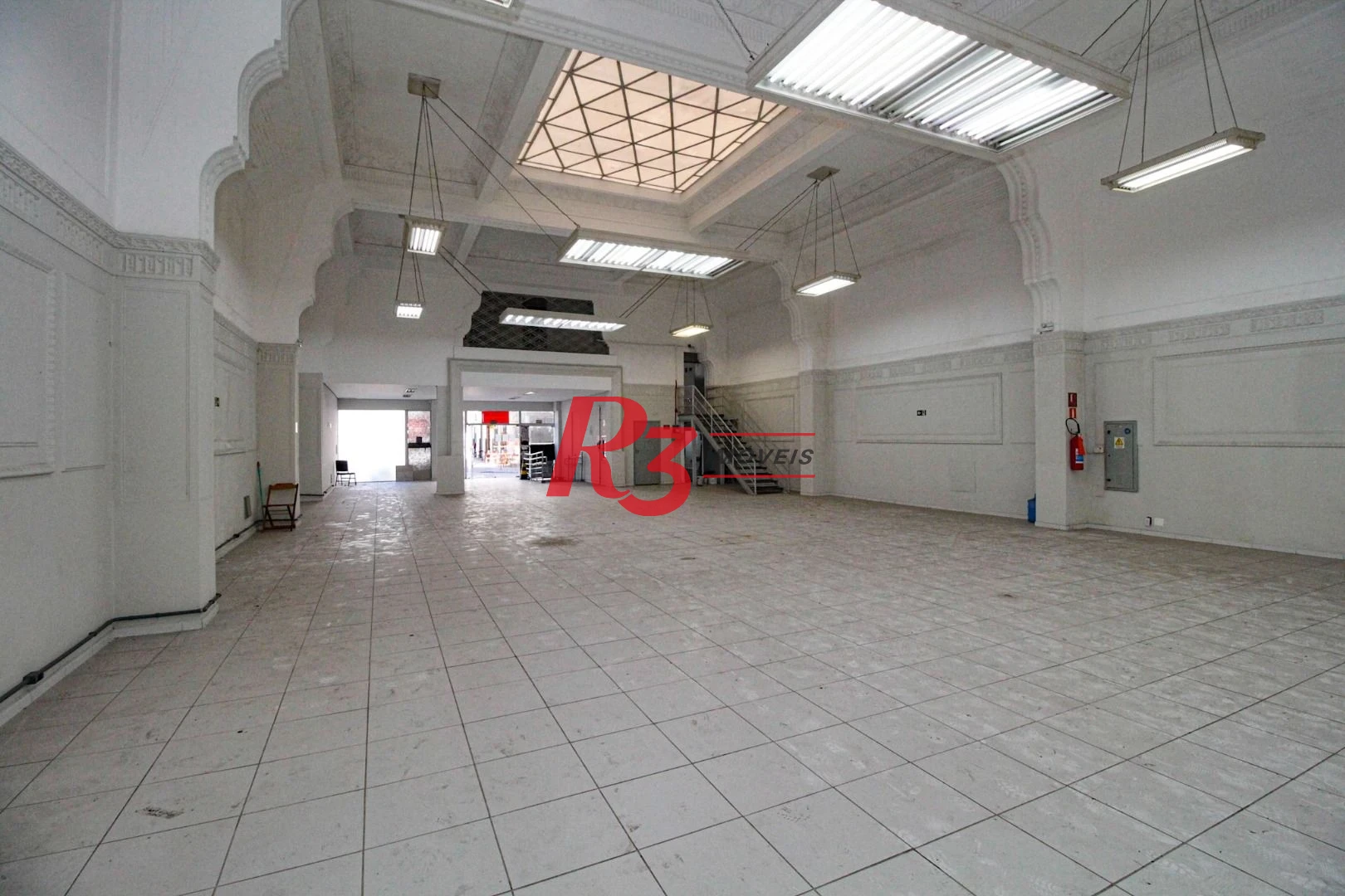 Prédio para alugar, 1680 m² por R$ 40.000,00/mês - Centro - Santos/SP