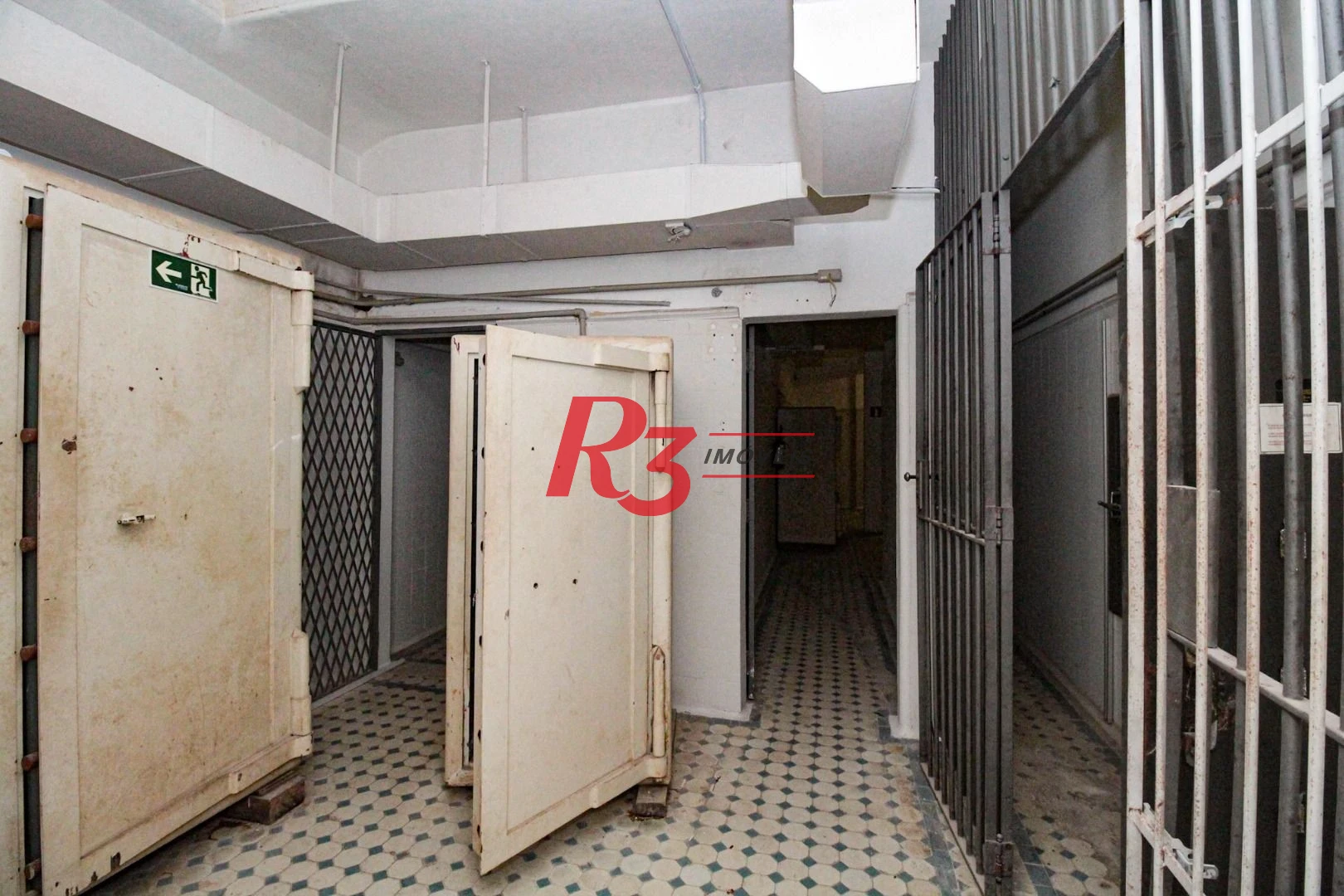 Prédio para alugar, 1680 m² por R$ 40.000,00/mês - Centro - Santos/SP