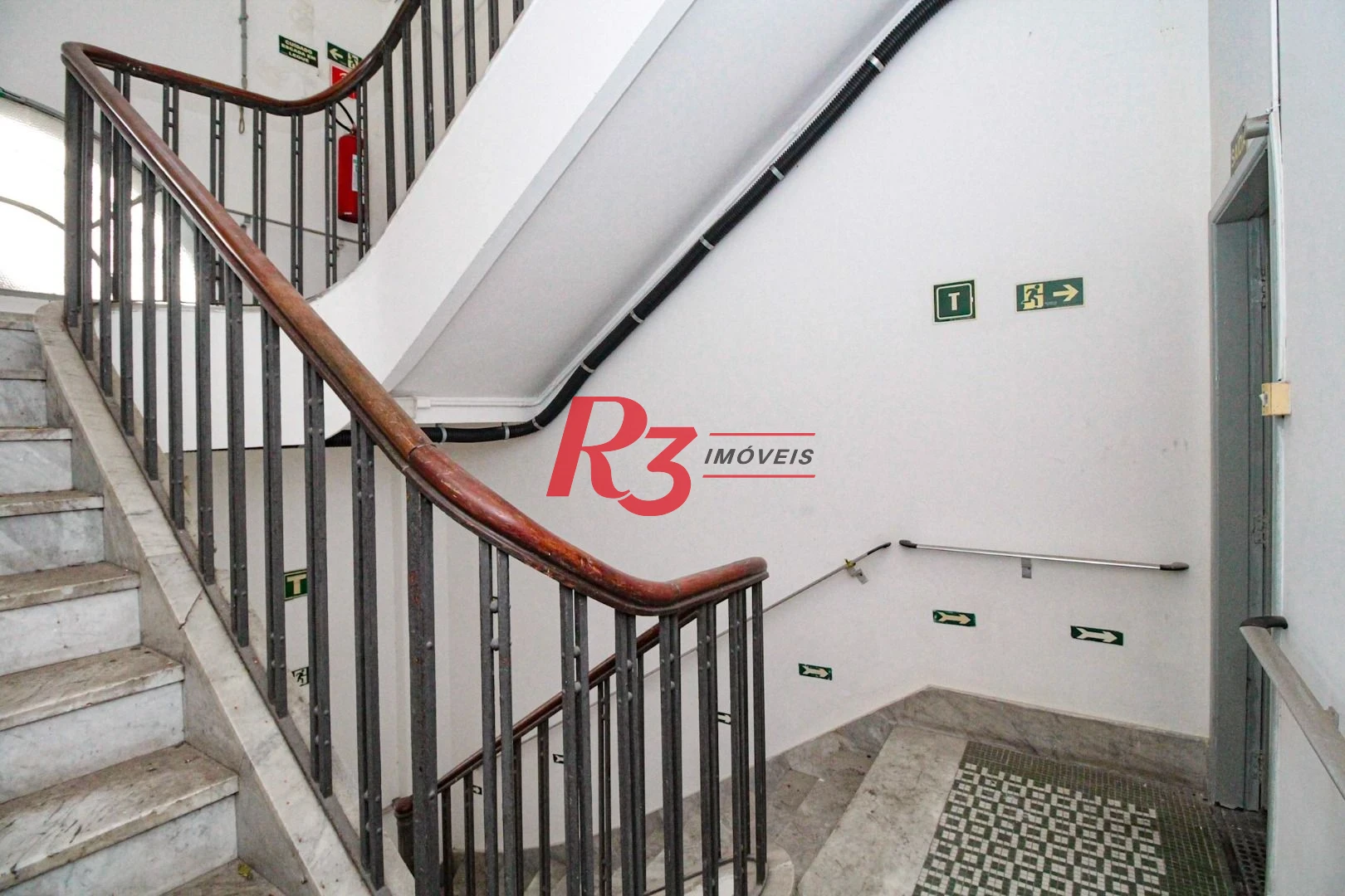 Prédio para alugar, 1680 m² por R$ 40.000,00/mês - Centro - Santos/SP