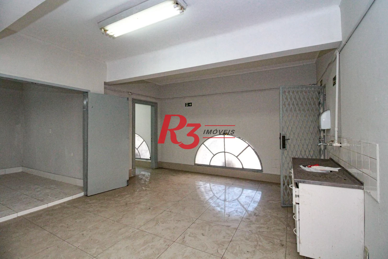 Prédio para alugar, 1680 m² por R$ 40.000,00/mês - Centro - Santos/SP