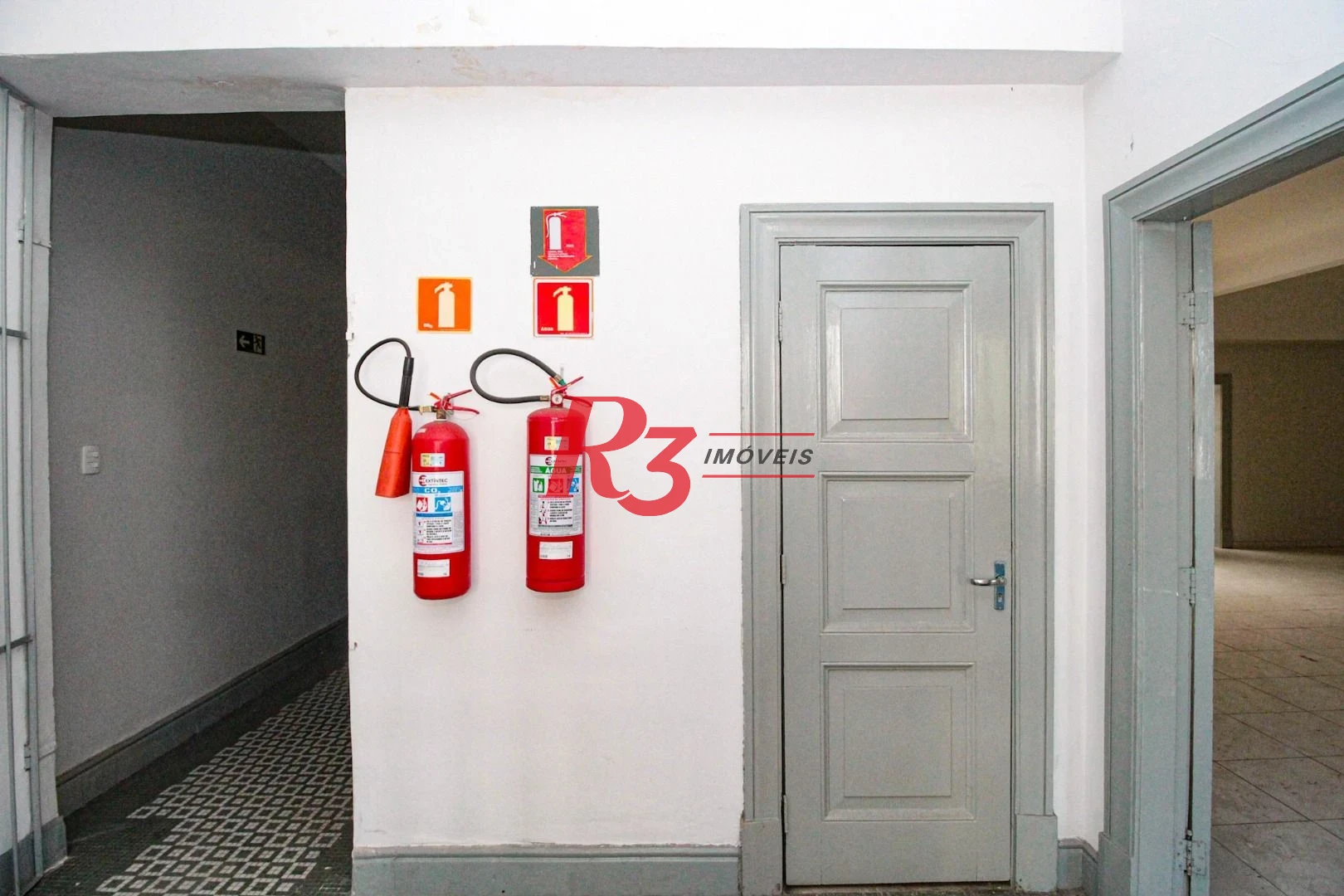 Prédio para alugar, 1680 m² por R$ 40.000,00/mês - Centro - Santos/SP