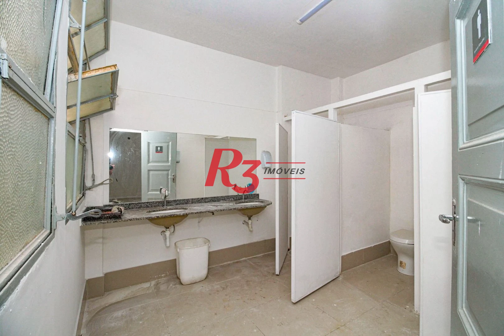 Prédio para alugar, 1680 m² por R$ 40.000,00/mês - Centro - Santos/SP