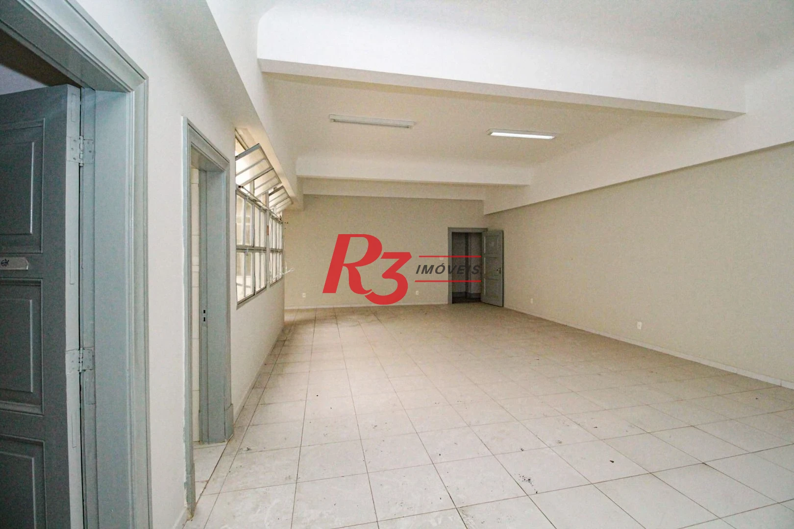 Prédio para alugar, 1680 m² por R$ 40.000,00/mês - Centro - Santos/SP