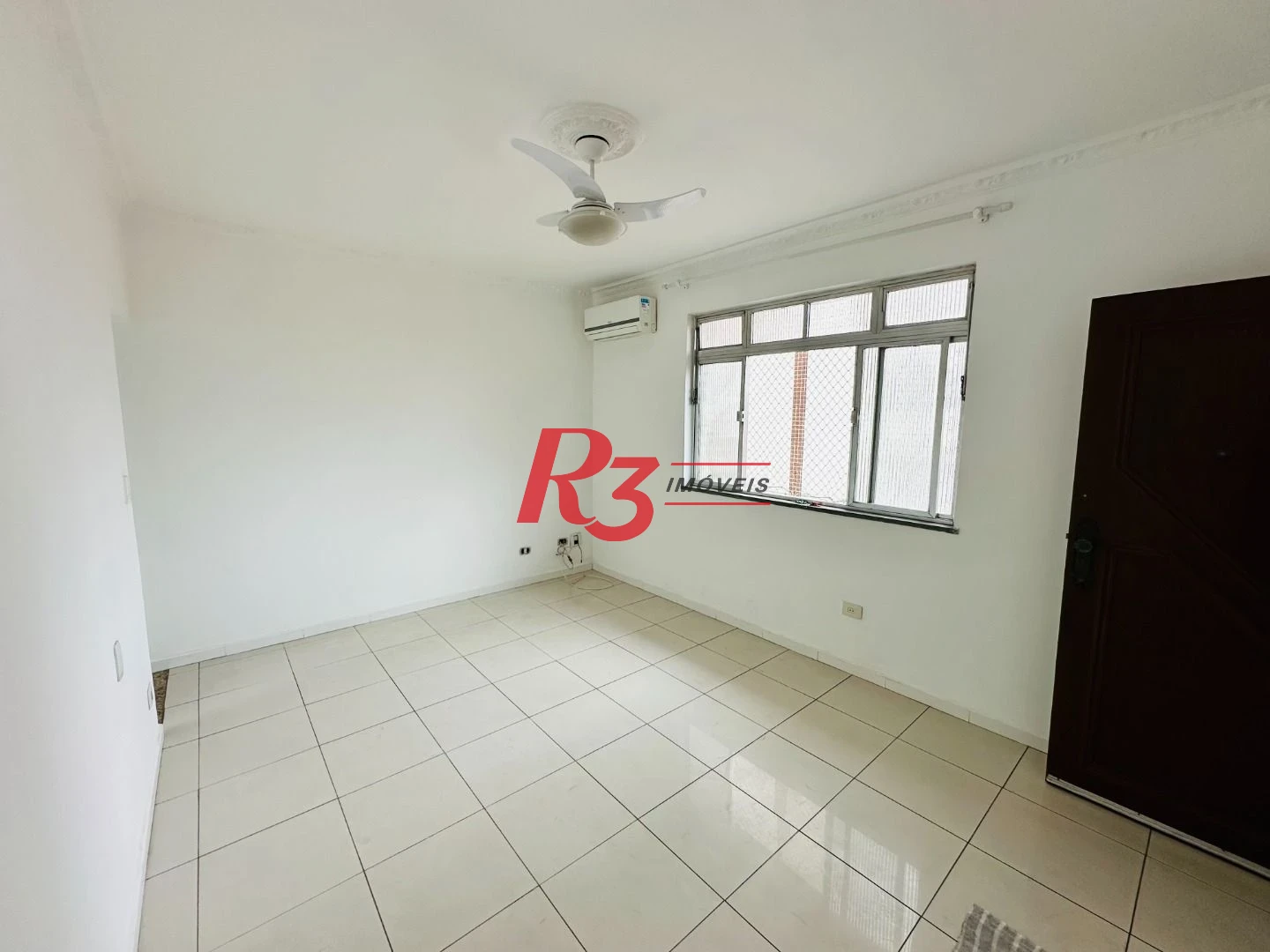 Apartamento com 3 dormitórios à venda, 87 m² por R$ 430.000,00 - Boqueirão - Santos/SP