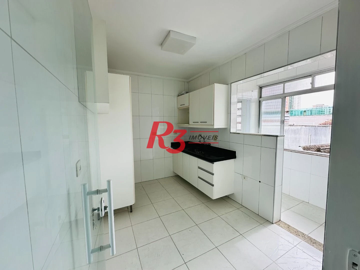 Apartamento com 3 dormitórios à venda, 87 m² por R$ 430.000,00 - Boqueirão - Santos/SP