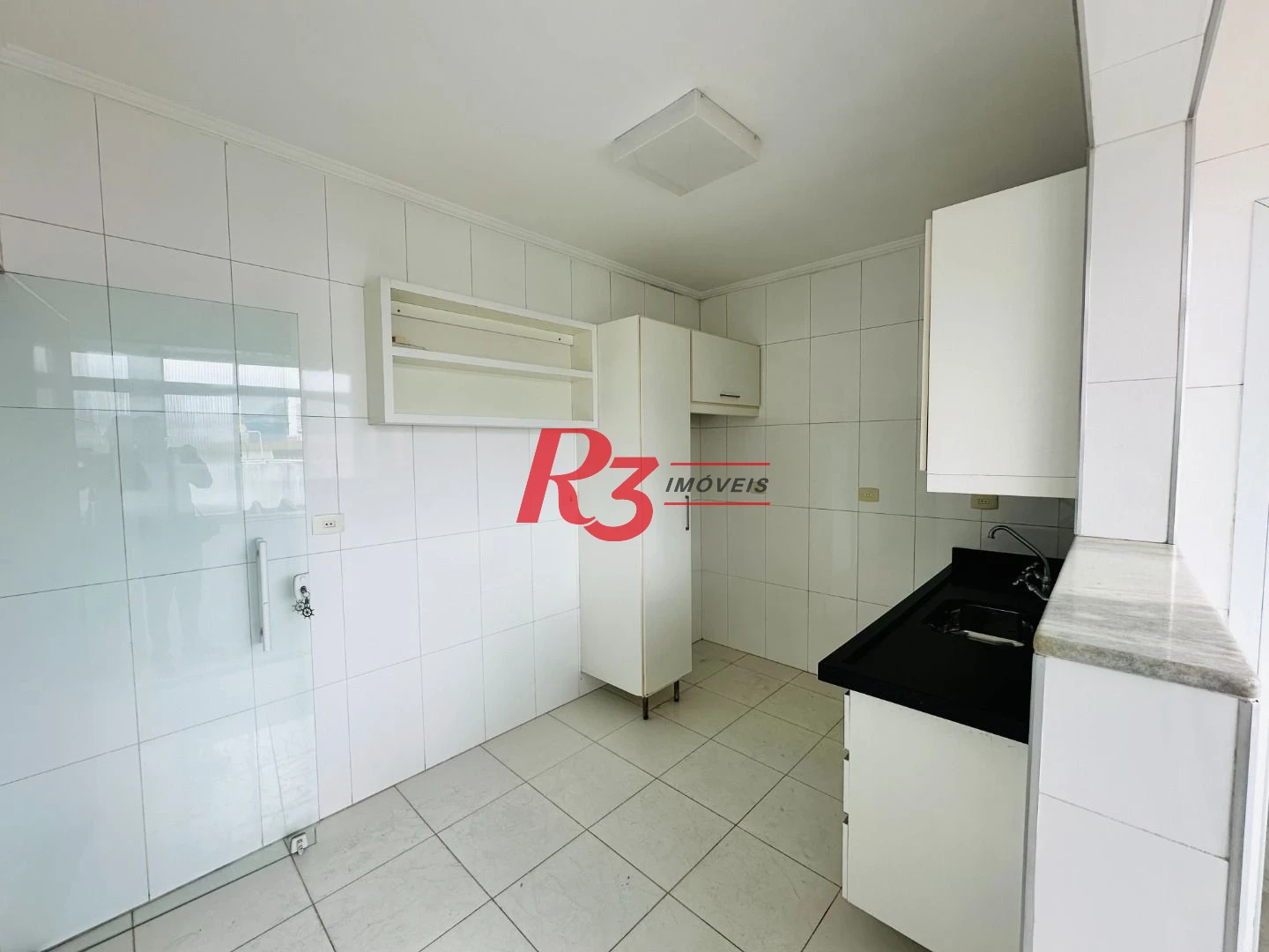 Apartamento com 3 dormitórios à venda, 87 m² por R$ 430.000,00 - Boqueirão - Santos/SP
