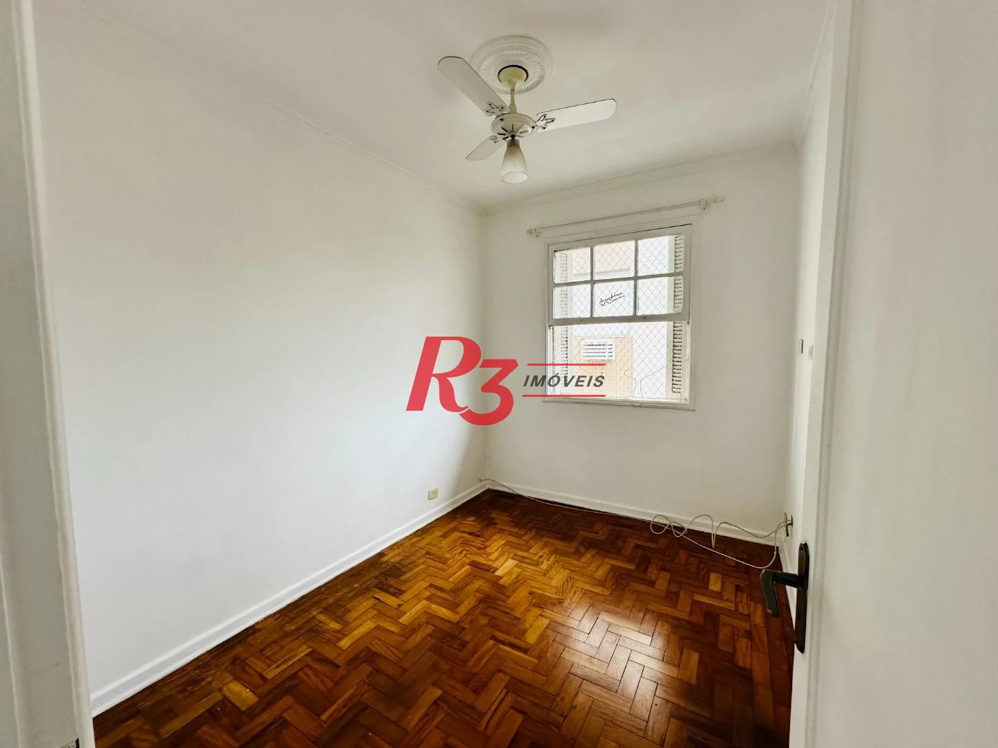 Apartamento com 3 dormitórios à venda, 87 m² por R$ 430.000,00 - Boqueirão - Santos/SP