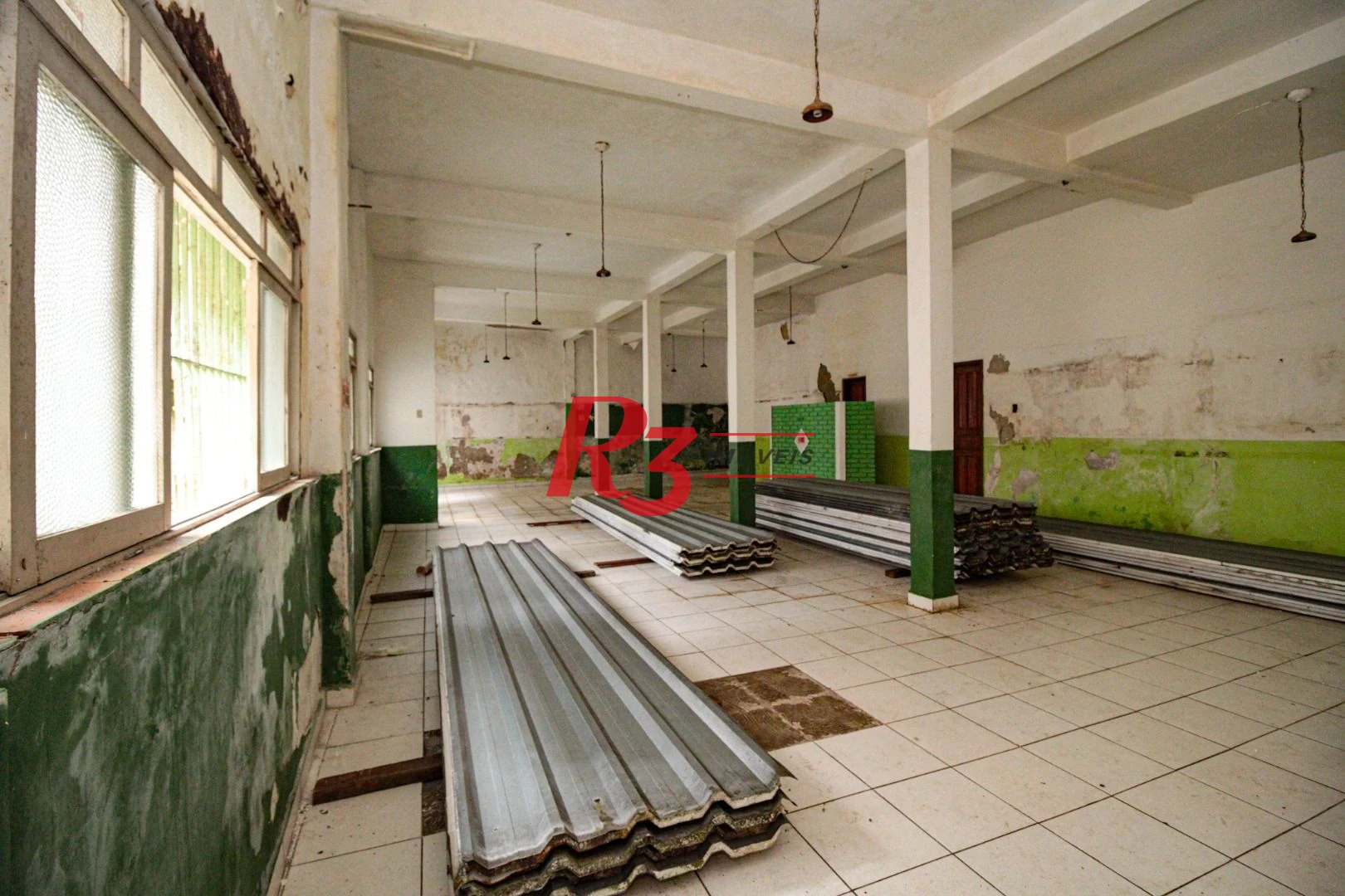 Prédio para alugar, 670 m² por R$ 28.000,00/mês - Centro - Santos/SP