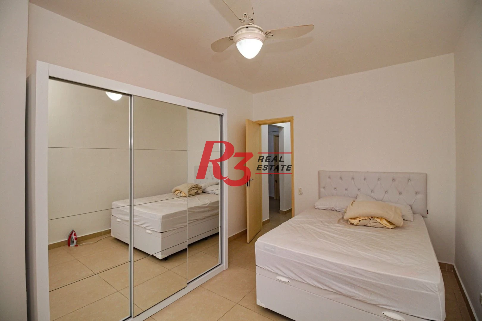 Apartamento à venda, 52 m² por R$ 300.000,00 - Centro - São Vicente/SP