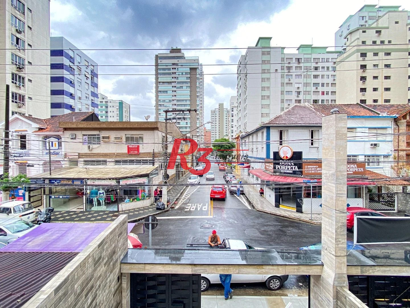 Sobrado com 3 dormitórios à venda, 300 m² por R$ 2.190.000,00 - Embaré - Santos/SP