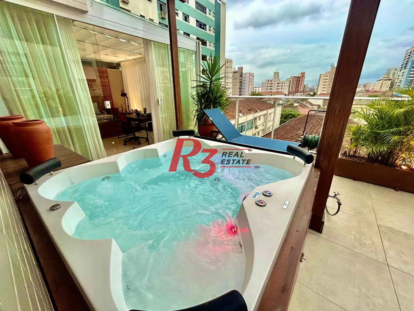 Apartamento Garden com 2 dormitórios à venda, 173 m² por R$ 2.390.000,00 - Embaré - Santos/SP