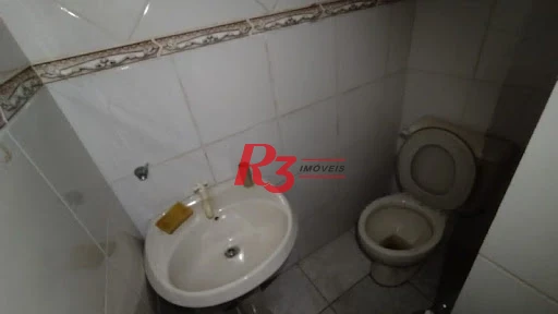 Casa com 2 dormitórios para alugar, 50 m² - Marapé - Santos/SP