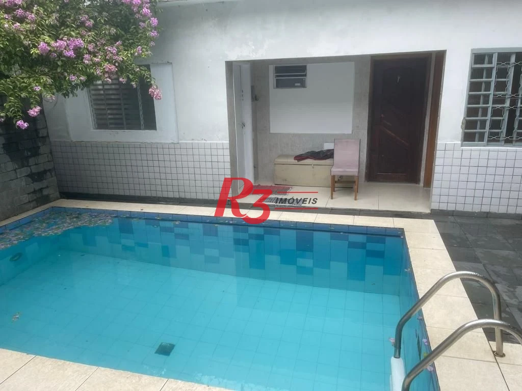 Casa com 4 dormitórios à venda, 340 m² por R$ 1.280.000,00 - Jardim Guassu - São Vicente/SP