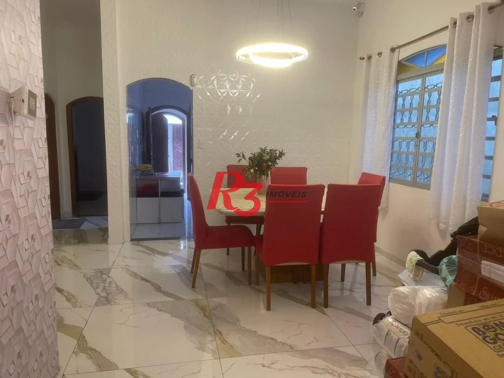 Casa com 4 dormitórios à venda, 340 m² por R$ 1.280.000,00 - Jardim Guassu - São Vicente/SP