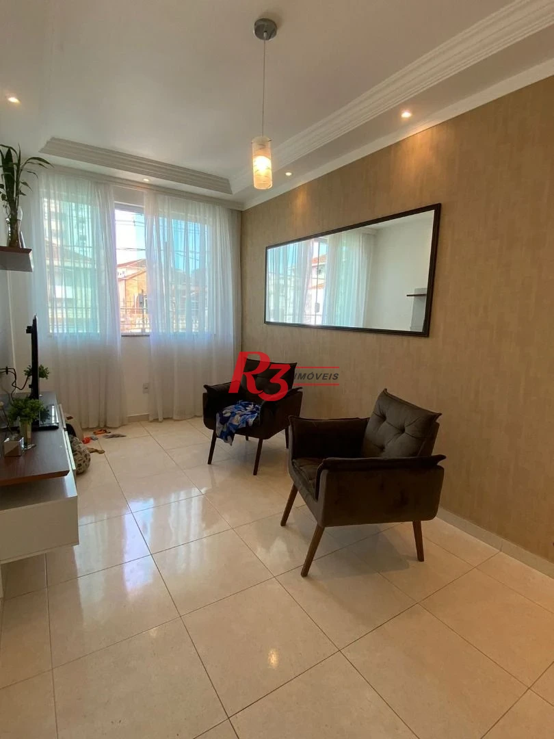 Casa com 3 dormitórios à venda, 156 m² por R$ 848.000,00 - Campo Grande - Santos/SP