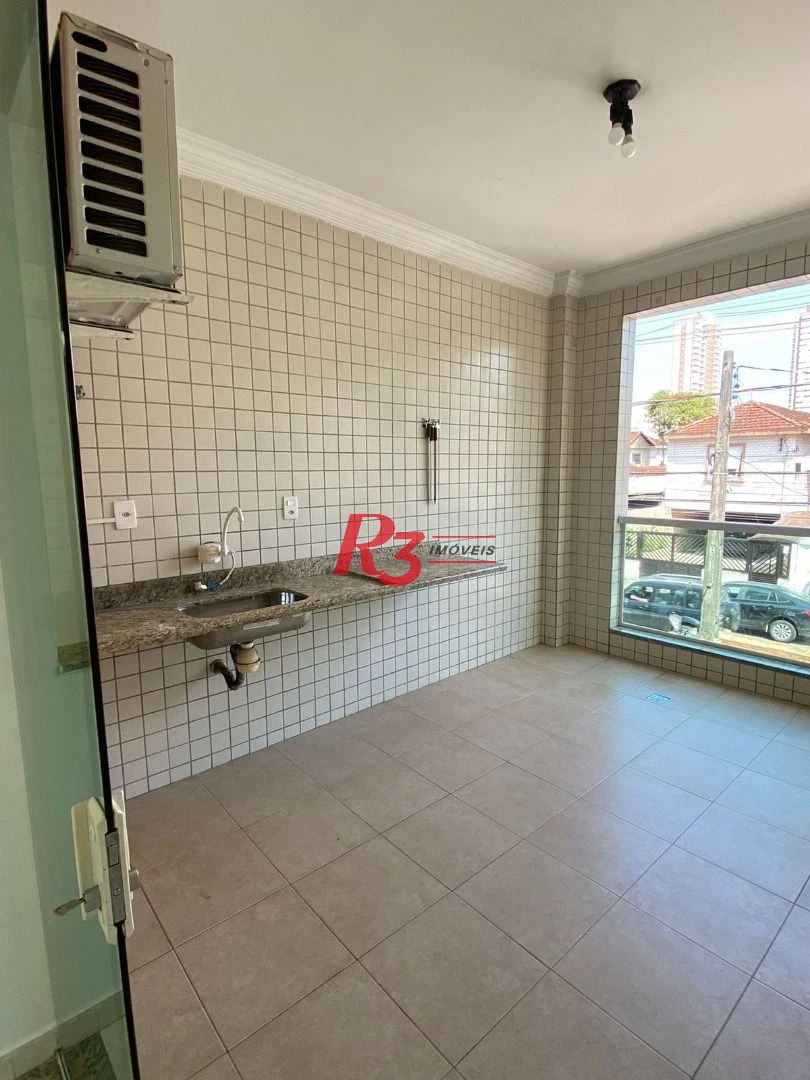 Casa com 3 dormitórios à venda, 156 m² por R$ 848.000,00 - Campo Grande - Santos/SP