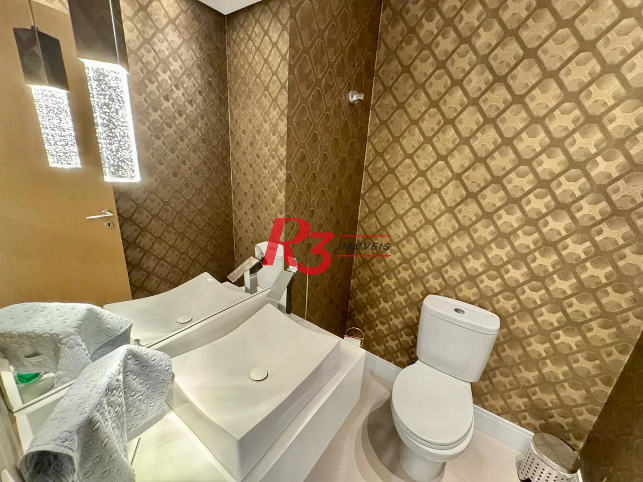 Apartamento com 3 dormitórios à venda, 127 m² por R$ 1.950.000,00 - Boqueirão - Santos/SP