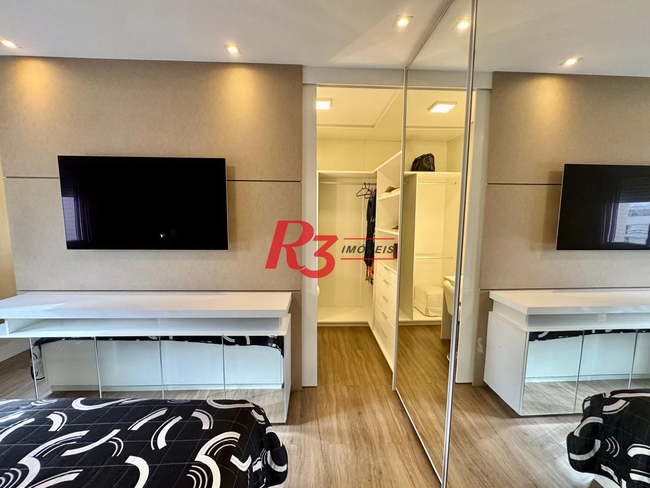 Apartamento com 3 dormitórios à venda, 127 m² por R$ 1.950.000,00 - Boqueirão - Santos/SP