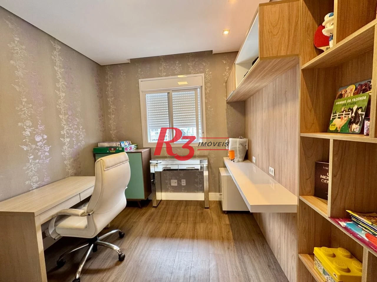 Apartamento com 3 dormitórios à venda, 127 m² por R$ 1.950.000,00 - Boqueirão - Santos/SP