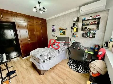 Apartamento com 3 dormitórios à venda, 144 m² por R$ 1.600.000,00 - Gonzaga - Santos/SP
