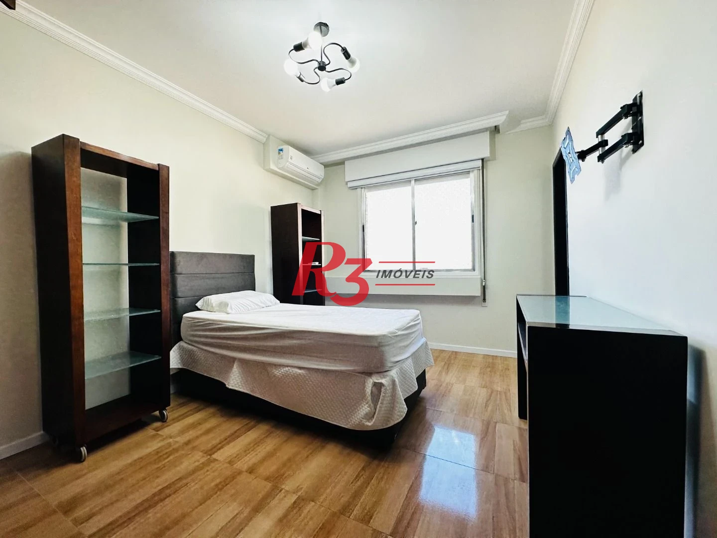 Apartamento com 3 dormitórios para alugar, 144 m² por R$ 9.500,02 - Gonzaga - Santos/SP
