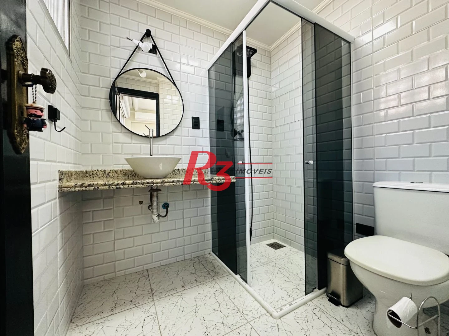 Apartamento com 3 dormitórios para alugar, 144 m² por R$ 9.500,02 - Gonzaga - Santos/SP