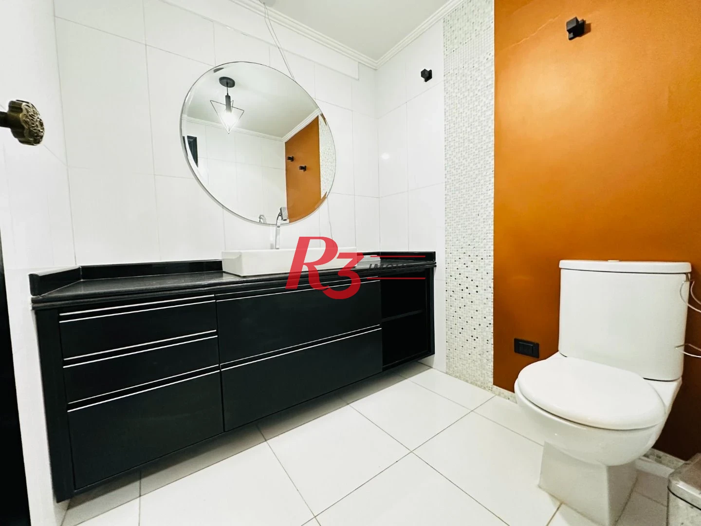 Apartamento com 3 dormitórios para alugar, 144 m² por R$ 9.500,02 - Gonzaga - Santos/SP