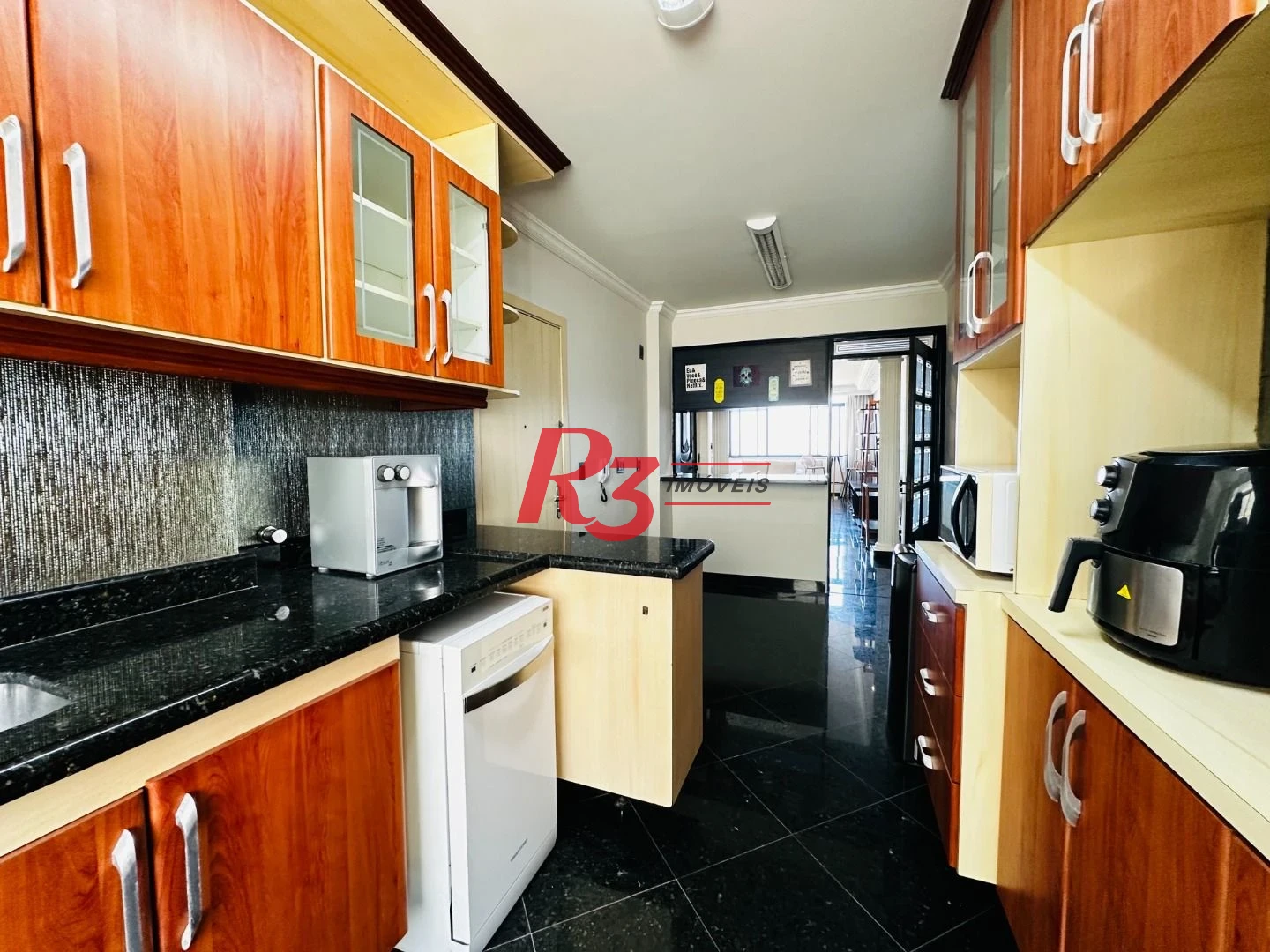 Apartamento com 3 dormitórios para alugar, 144 m² por R$ 9.500,02 - Gonzaga - Santos/SP