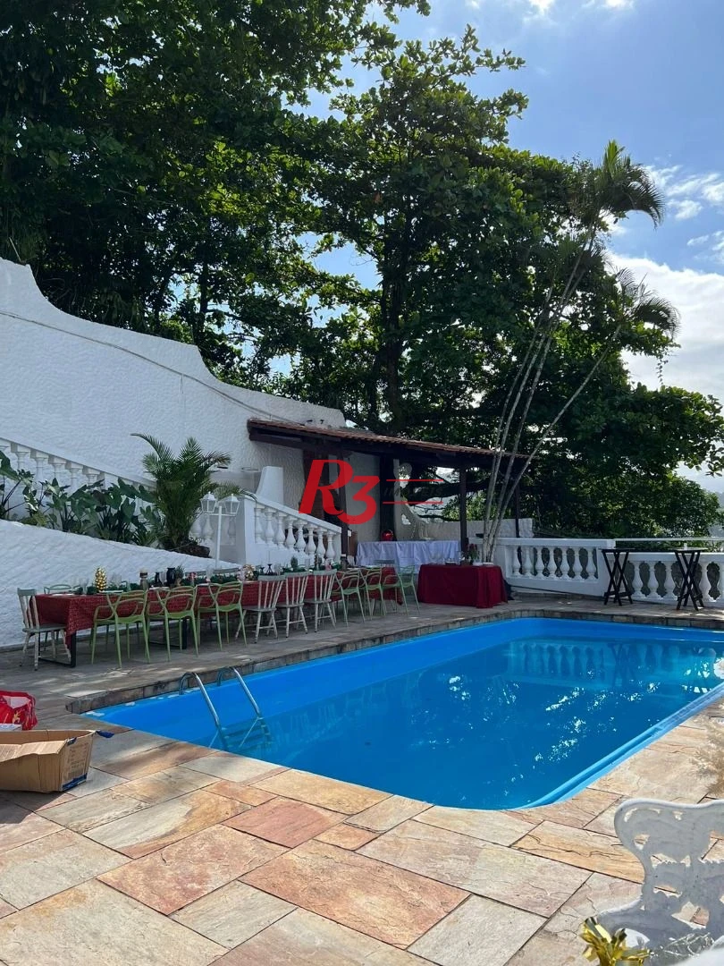 Casa com 6 quartos à venda, 600 m² por R$ 4.000.000 - Ilha Porchat - São Vicente/SP