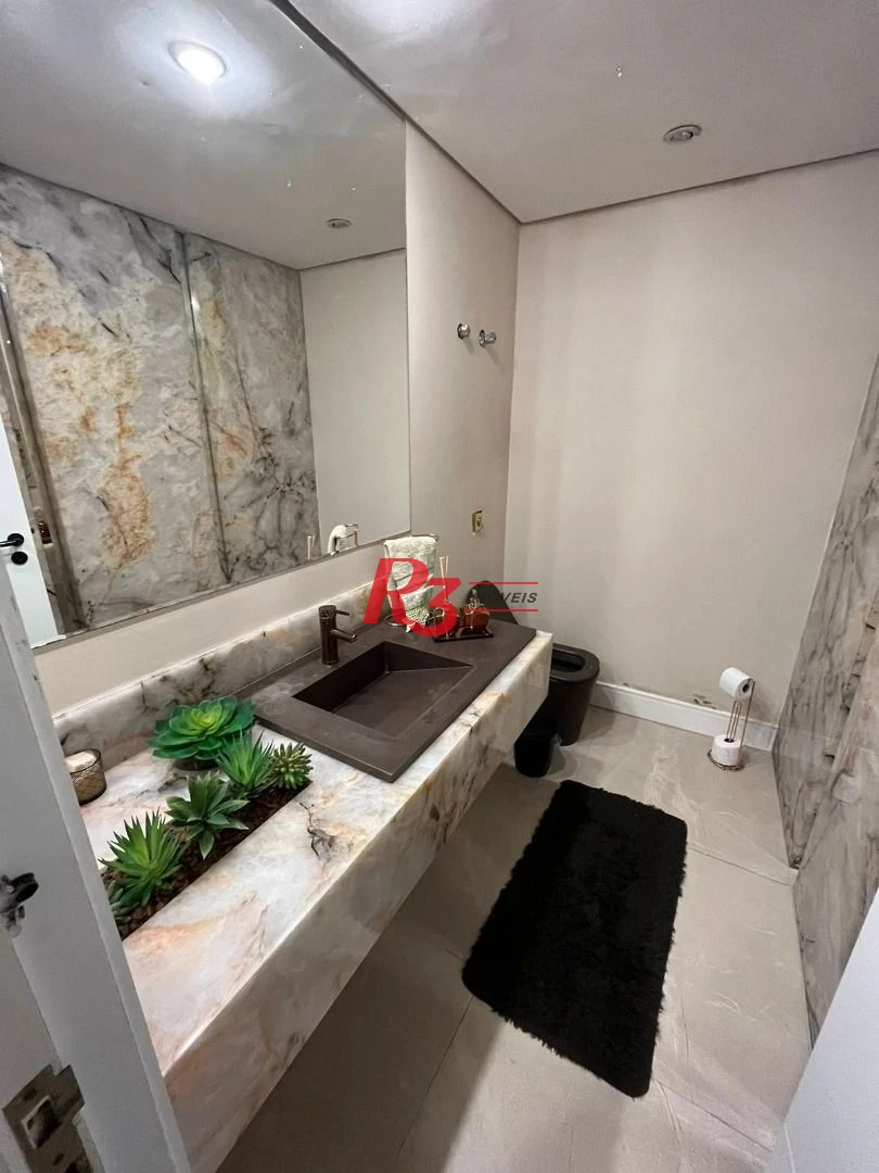 Casa com 6 quartos à venda, 600 m² por R$ 4.000.000 - Ilha Porchat - São Vicente/SP
