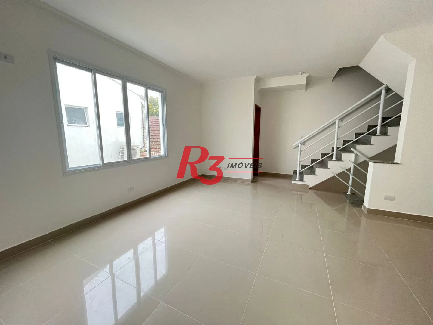 Village com 3 dormitórios à venda, 160 m² - Boqueirão - Santos/SP