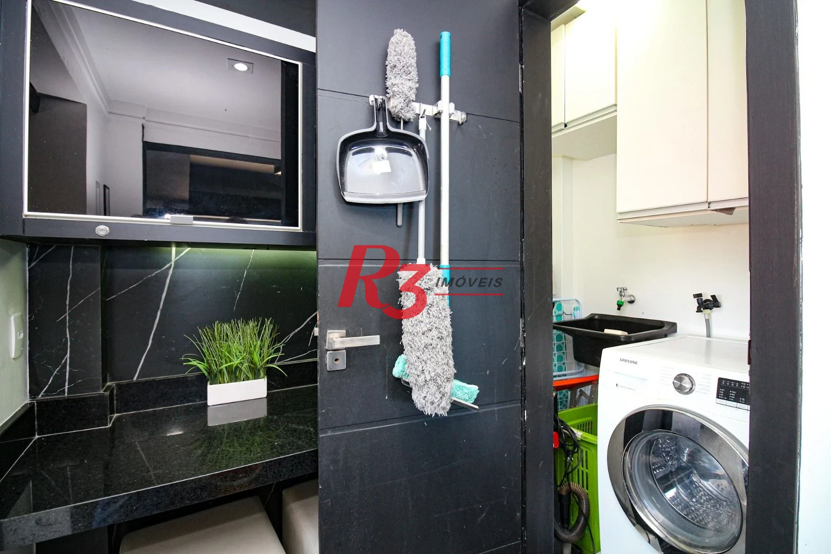 Apartamento com 3 dormitórios, 148 m² - venda por R$ 2.200.000,00 ou aluguel por R$ 20.000,00/mês - Pompéia - Santos/SP
