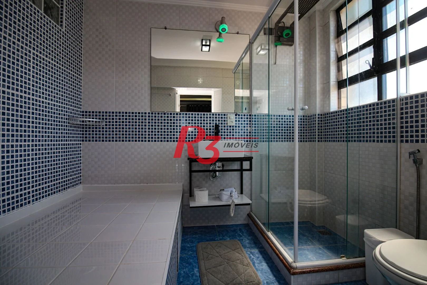 Apartamento com 3 dormitórios, 148 m² - venda por R$ 2.200.000,00 ou aluguel por R$ 20.000,00/mês - Pompéia - Santos/SP